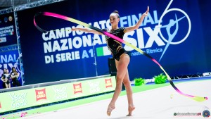 final6 t1 fabriano piergentili anna   nastro sfe06729 copia simone ferraro ph copia